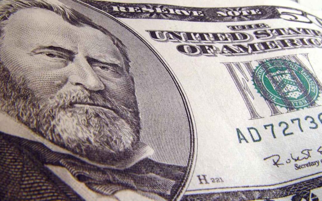 Governo cria regras para compras internacionais de até US$ 50 na internet e taxará quem descumprir normas