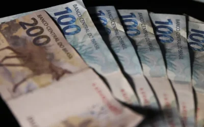 Isenção do IR para quem ganha até dois mínimos sai neste mês